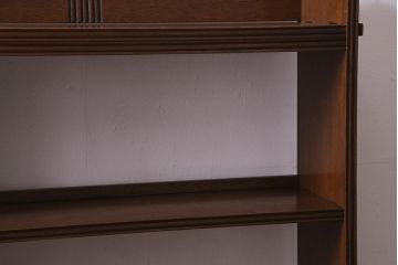 レトロ家具　昭和初期　落ち着いた雰囲気が魅力の楔(くさび)式オープンラック(本棚、飾り棚、収納棚)(R-038000)