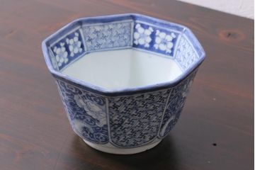 アンティーク雑貨　江戸期　古伊万里　染付龍文八角深鉢(向付)(R-038026)