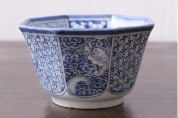 アンティーク雑貨　江戸期　古伊万里　染付龍文八角深鉢(向付)(R-038026)