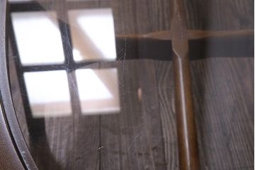 ヴィンテージ家具　Stonehill(ストーンヒル)　ガラストップのオーバル型センターテーブル(コーヒーテーブル、リビングテーブル、ビンテージ)(R-038027)