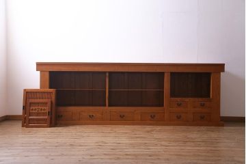 新古品　特大サイズ!　ニレ無垢材　和の空間作りに活躍する9尺水屋箪笥・上(九尺水屋、サイドボード、和箪笥、収納棚)(R-038029)