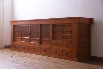 新古品　特大サイズ!　ニレ無垢材　和の空間作りに活躍する9尺水屋箪笥・上(九尺水屋、サイドボード、和箪笥、収納棚)(R-038029)