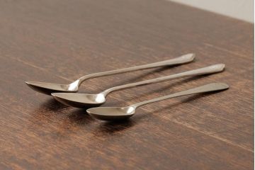 ヴィンテージ雑貨　イギリス　Mappin&Webb(マッピン&ウエッブ)　OVALTINE (オバルチン)　ビンテージシルバープレートスプーン3本セット(R-038033)
