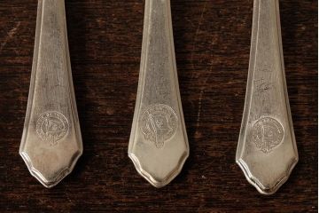 アンティーク雑貨　イギリスビンテージ　Mappin&Webb(マッピン&ウエッブ)　シルバープレート　フォーク・ナイフ3セット(R-038034)