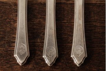 アンティーク雑貨　イギリスビンテージ　Mappin&Webb(マッピン&ウエッブ)　シルバープレート　フォーク・ナイフ3セット(R-038034)