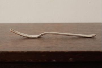 アンティーク雑貨　イギリスビンテージ　Mappin&Webb(マッピン&ウエッブ)　シルバープレート　フォーク・ナイフ2セット(R-038035)