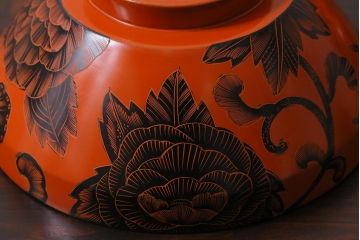 アンティーク雑貨　大正期　漆塗り　沈黒・金蒔絵が贅沢な蓋付き木製椀5客セット(漆器、和食器)(R-038050)