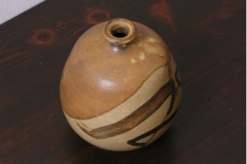 中古　笠間焼　中野晃嗣　野草文一輪挿し　共箱付き(花器、花瓶)(R-038053)