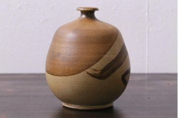 中古　笠間焼　中野晃嗣　野草文一輪挿し　共箱付き(花器、花瓶)(R-038053)