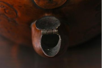 アンティーク雑貨　骨董　明治大正期　葵文(会津三つ葵紋)　銅製湯沸し(銅瓶、薬缶)(R-038054)