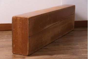 レトロ雑貨　昭和レトロ　特大サイズの積み木【薄い長方形・特大】(飾り台、ディスプレイ雑貨)(R-038063)