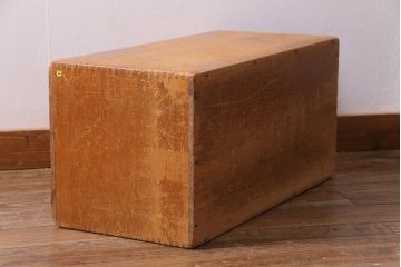 レトロ雑貨　昭和レトロ　大きな積み木【長方形・大】(飾り台、ディスプレイ雑貨)(R-038064)