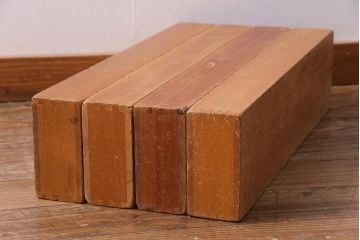 レトロ雑貨　昭和レトロ　大きな積み木セット【うすい長方形・大/4ヶ組】(飾り台、ディスプレイ雑貨)(R-038072)