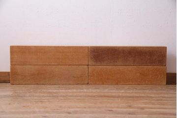 レトロ雑貨　昭和レトロ　大きな積み木セット【うすい長方形・大/4ヶ組】(飾り台、ディスプレイ雑貨)(R-038072)