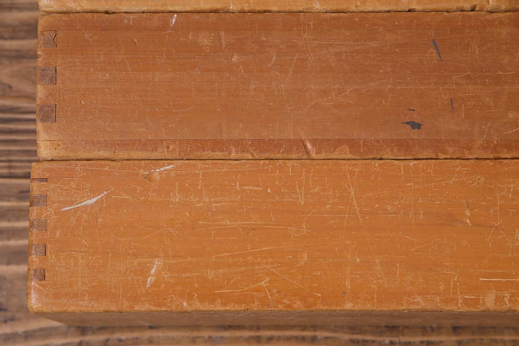 レトロ雑貨　昭和レトロ　大きな積み木セット【うすい長方形・大/4ヶ組】(飾り台、ディスプレイ雑貨)(R-038072)