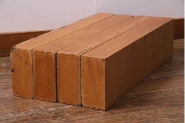 レトロ雑貨　昭和レトロ　大きな積み木セット【うすい長方形・大/4ヶ組】(飾り台、ディスプレイ雑貨)(R-038073)