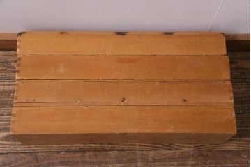 レトロ雑貨　昭和レトロ　大きな積み木セット【うすい長方形・大/4ヶ組】(飾り台、ディスプレイ雑貨)(R-038073)