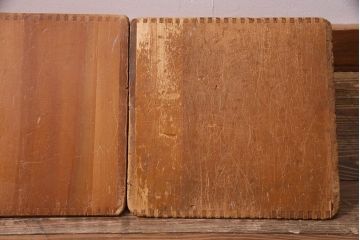 レトロ雑貨　昭和レトロ　大きな積み木セット【三角形・大/3ヶ組】(飾り台、ディスプレイ雑貨)(R-038076)