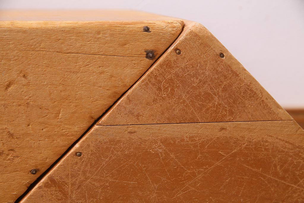 レトロ雑貨　昭和レトロ　大きな積み木セット【三角形・大/3ヶ組】(飾り台、ディスプレイ雑貨)(R-038076)