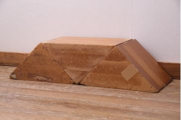 レトロ雑貨　昭和レトロ　大きな積み木セット【三角形・大/3ヶ組】(飾り台、ディスプレイ雑貨)(R-038077)