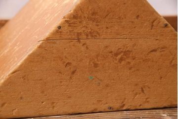 レトロ雑貨　昭和レトロ　大きな積み木セット【三角形・大/2ヶ組】(飾り台、ディスプレイ雑貨)(R-038078)