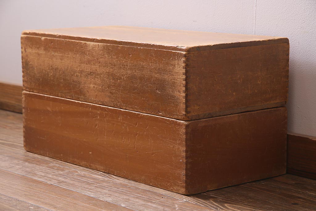 レトロ雑貨　昭和レトロ　大きな積み木セット【直方体・大/2ヶ組】(飾り台、ディスプレイ雑貨)(R-038079)