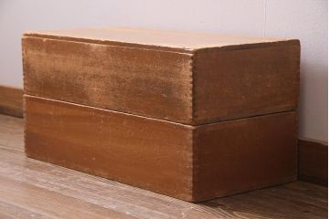 レトロ雑貨　昭和レトロ　大きな積み木セット【直方体・大/2ヶ組】(飾り台、ディスプレイ雑貨)(R-038079)