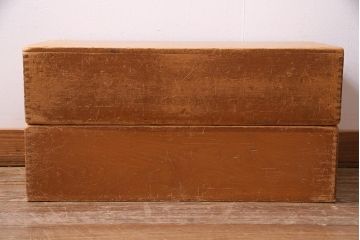 レトロ雑貨　昭和レトロ　大きな積み木セット【直方体・大/2ヶ組】(飾り台、ディスプレイ雑貨)(R-038079)