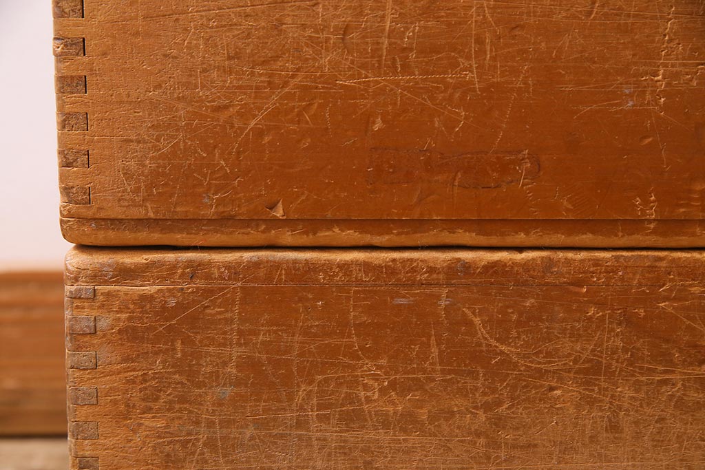 レトロ雑貨　昭和レトロ　大きな積み木セット【直方体・大/2ヶ組】(飾り台、ディスプレイ雑貨)(R-038080)