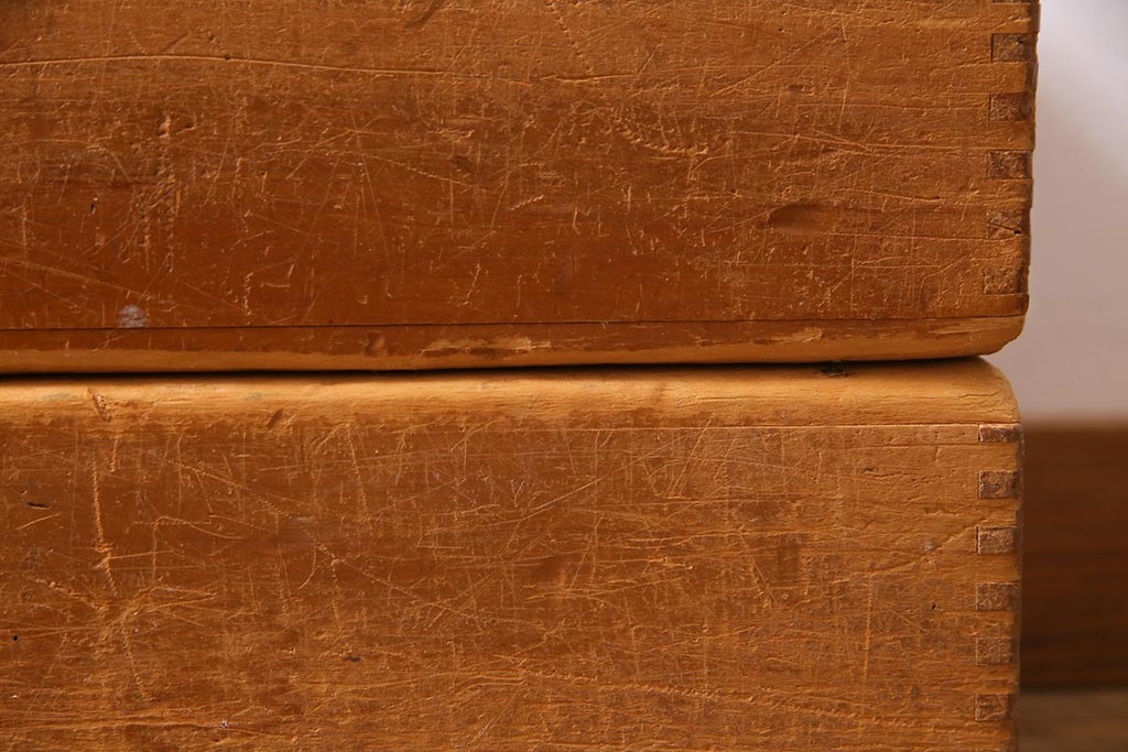 レトロ雑貨　昭和レトロ　大きな積み木セット【直方体・大/2ヶ組】(飾り台、ディスプレイ雑貨)(R-038080)