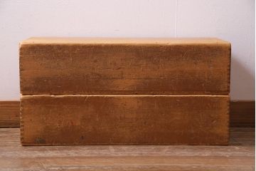 レトロ雑貨　昭和レトロ　大きな積み木セット【直方体・大/2ヶ組】(飾り台、ディスプレイ雑貨)(R-038081)