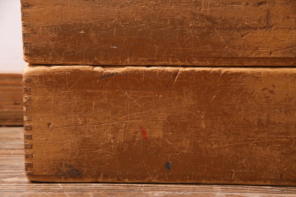 レトロ雑貨　昭和レトロ　大きな積み木セット【直方体・大/2ヶ組】(飾り台、ディスプレイ雑貨)(R-038081)