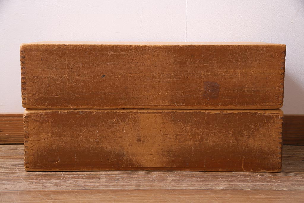 レトロ雑貨　昭和レトロ　大きな積み木セット【直方体・大/2ヶ組】(飾り台、ディスプレイ雑貨)(R-038081)