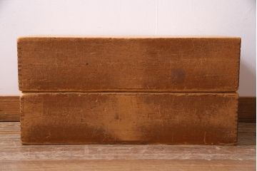 レトロ雑貨　昭和レトロ　大きな積み木セット【直方体・大/2ヶ組】(飾り台、ディスプレイ雑貨)(R-038081)