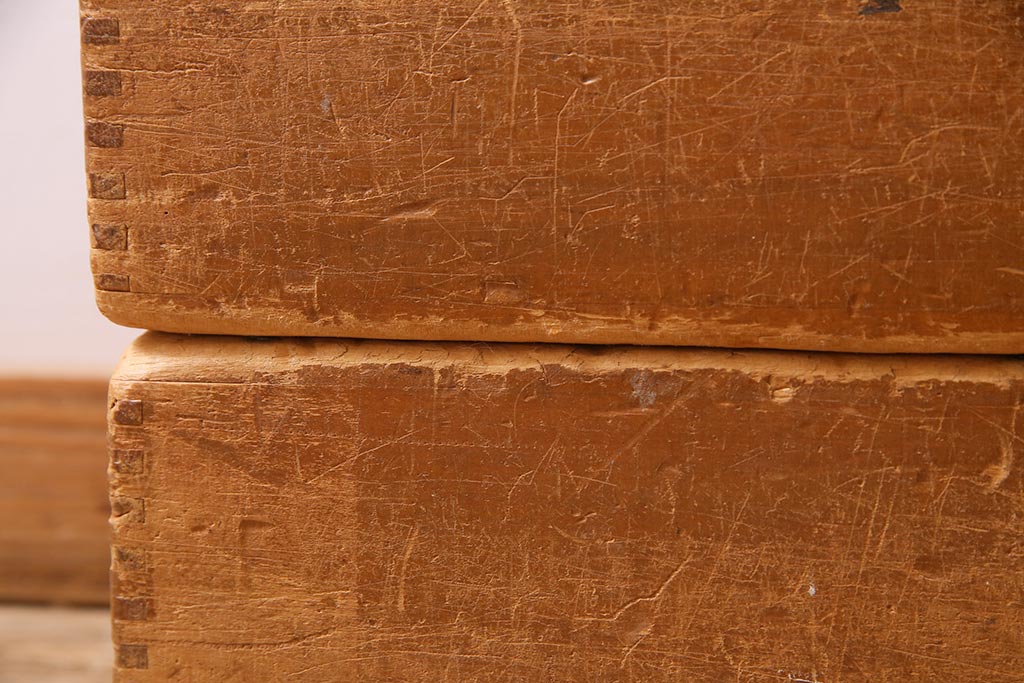 レトロ雑貨　昭和レトロ　大きな積み木セット【直方体・大/2ヶ組】(飾り台、ディスプレイ雑貨)(R-038081)