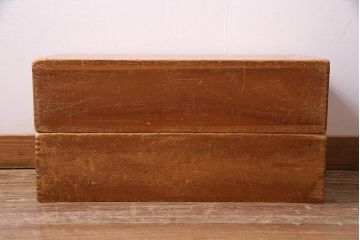 レトロ雑貨　昭和レトロ　大きな積み木セット【直方体・大/2ヶ組】(飾り台、ディスプレイ雑貨)(R-038087)