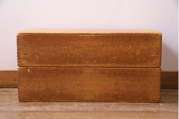 レトロ雑貨　昭和レトロ　大きな積み木セット【直方体・大/2ヶ組】(飾り台、ディスプレイ雑貨)(R-038090)