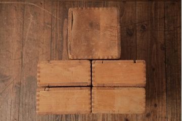 アンティーク雑貨　昭和レトロ　大きな積み木セット【四角形/7ヶ組】(飾り台、花台、ディスプレイ雑貨)(R-038092)