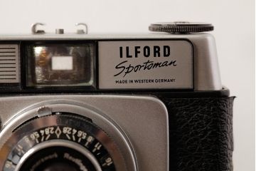 ヴィンテージ雑貨　ILFORD(イルフォード)　Sportsman(スポーツマン)　ケース・説明書付き　ドイツ製　35mmフィルム　ビンテージカメラ(R-038096)