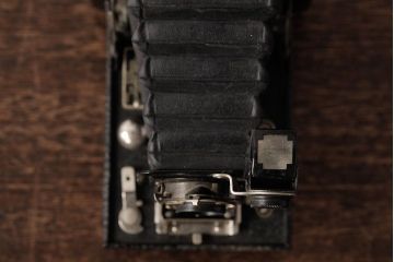 アンティーク雑貨　Kodak(コダック)NO1　JUNIOR　アメリカアンティーク　クラシックカメラ(蛇腹カメラ)(R-038101)