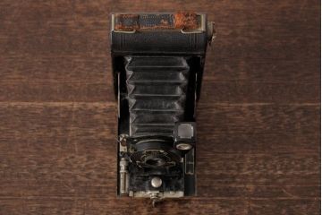アンティーク雑貨　NO.1 Pocket kodak(ナンバーワン ポケット コダック)　カナダ製　クラシックカメラ(蛇腹カメラ)(R-038104)