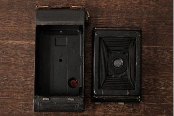 アンティーク雑貨　NO.1 Pocket kodak(ナンバーワン ポケット コダック)　カナダ製　クラシックカメラ(蛇腹カメラ)(R-038104)