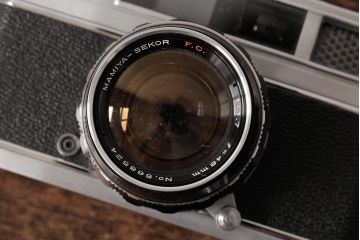 ビンテージ雑貨　MAMIYA(マミヤ)　オートデラックス　セコールFC　48mm　ヴィンテージカメラ　F1.7　ケース付き(R-038111)