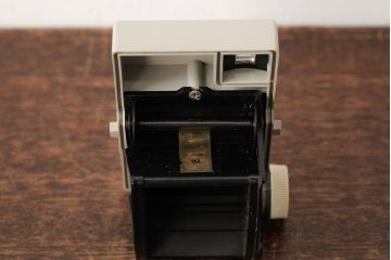 ビンテージ雑貨　Kodak(コダック)　BROWNIE VECTA(ブロウニー・ヴェクタ)　イギリスヴィンテージ　カメラ(R-038113)