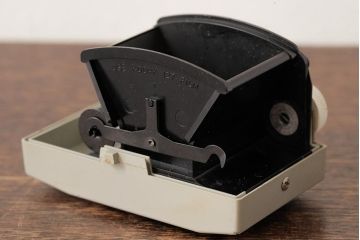 ビンテージ雑貨　Kodak(コダック)　BROWNIE VECTA(ブロウニー・ヴェクタ)　イギリスヴィンテージ　カメラ(R-038113)