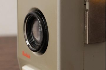 ビンテージ雑貨　Kodak(コダック)　BROWNIE VECTA(ブロウニー・ヴェクタ)　イギリスヴィンテージ　カメラ(R-038113)