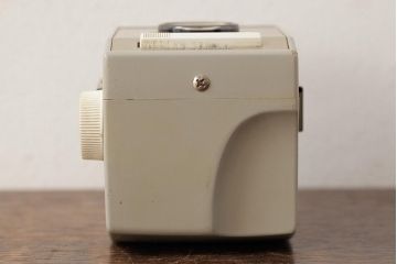 ビンテージ雑貨　Kodak(コダック)　BROWNIE VECTA(ブロウニー・ヴェクタ)　イギリスヴィンテージ　カメラ(R-038113)