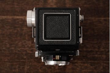 アンティーク雑貨　RICOHFLEX　DIA(リコーフレックス　ダイヤ)　箱付き　レトロな外観がおしゃれな二眼レフカメラ(R-038116)