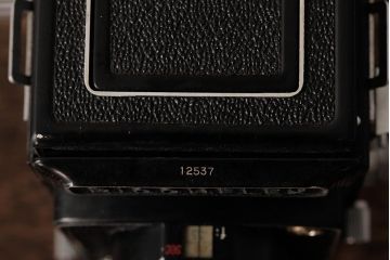 アンティーク雑貨　RICOHFLEX　DIA(リコーフレックス　ダイヤ)　箱付き　レトロな外観がおしゃれな二眼レフカメラ(R-038116)