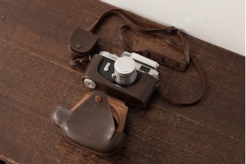 アンティーク雑貨　CANON(キャノン)　P(ポピュレール)　ケース付き　コレクションにもおすすめなヴィンテージカメラ(ビンテージ)(R-038117)